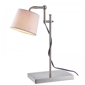 Nastavitelná úkolová lampana pracovní stanici v pokojích